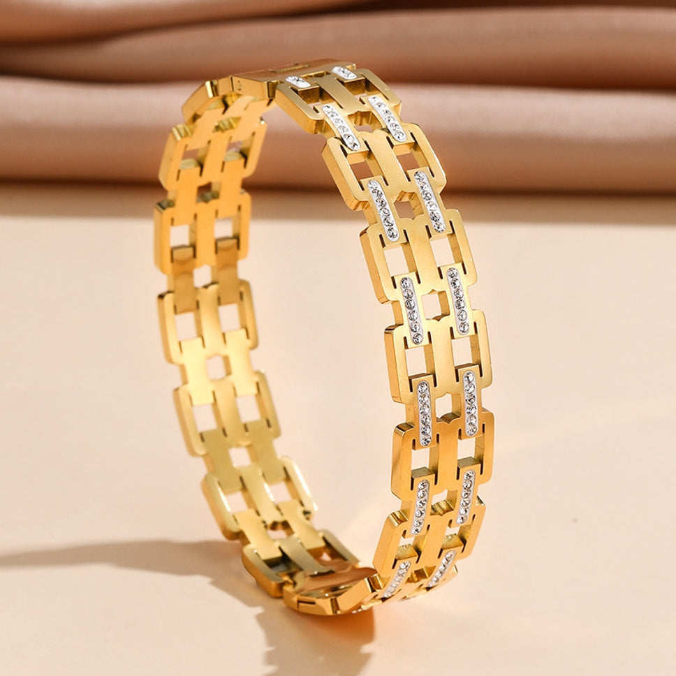 Nuriez - Elegant Diamond Kada Bracelet For Women &